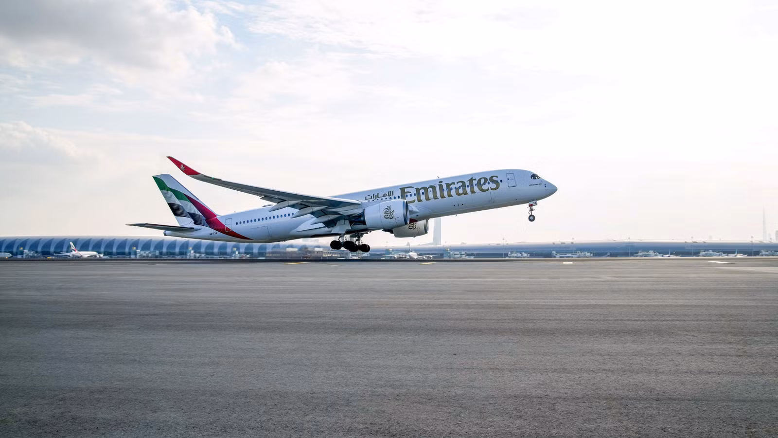 Emirates A350